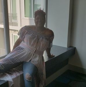 Meet your Posher, Selena